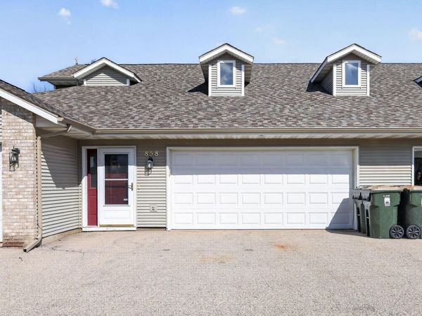 858 St. Albert the Great Drive, Sun Prairie, WI 53590