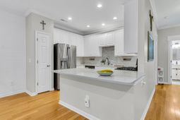 4030 Babbitt Street photo 4