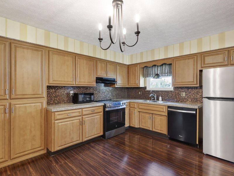 1521 Ramblewood Avenue, Columbus, OH 43235 Photo 12