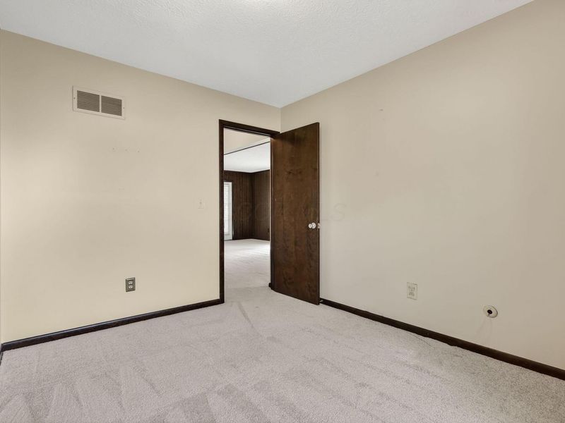 1521 Ramblewood Avenue, Columbus, OH 43235 Photo 28