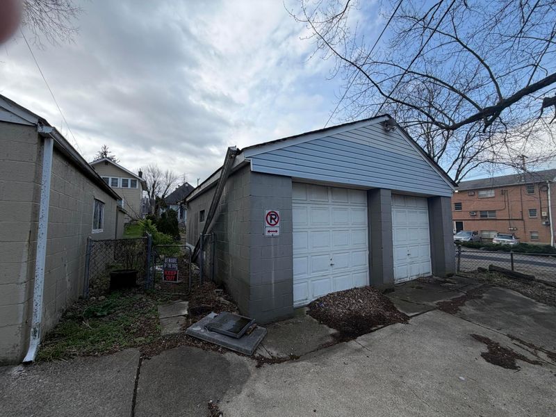 52 W Hudson Street, Columbus, OH 43202 Photo 5