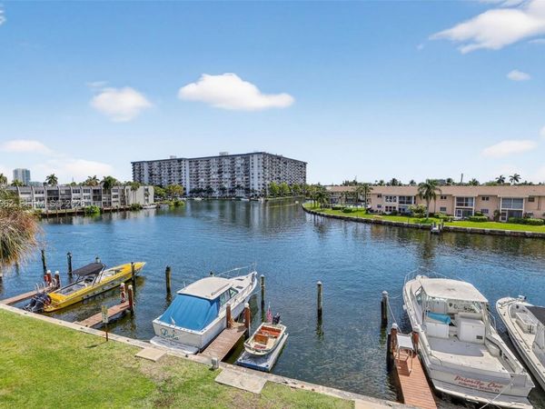 1100 SE 5th Ct, Unit 24, Pompano Beach, FL 33060