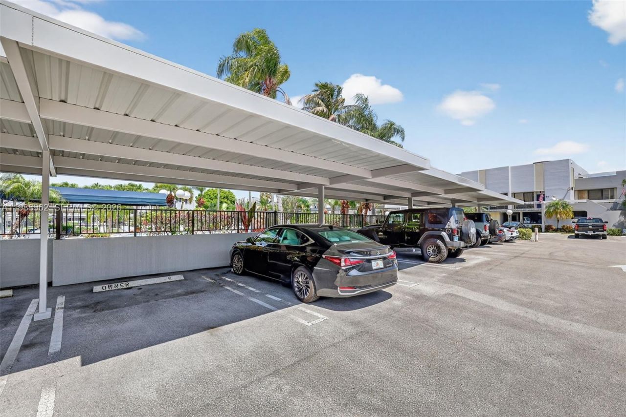 1100 SE 5th Ct, Unit 24, Pompano Beach, FL 33060 Photo