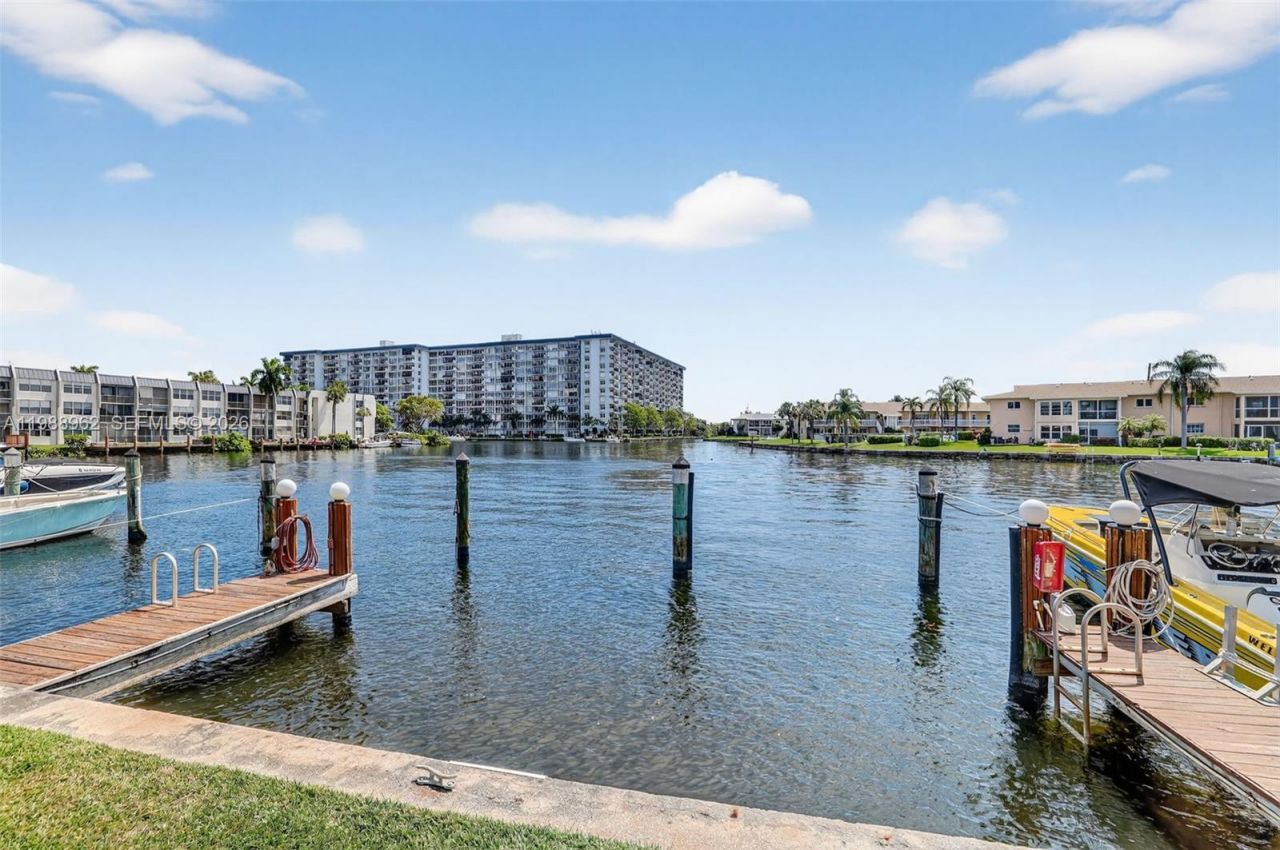 1100 SE 5th Ct, Unit 24, Pompano Beach, FL 33060 Photo