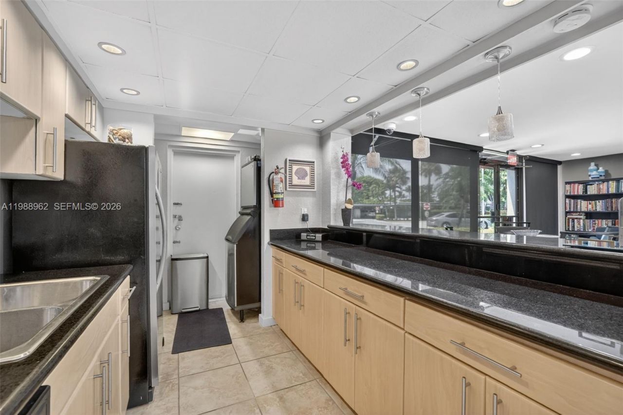 1100 SE 5th Ct, Unit 24, Pompano Beach, FL 33060 Photo