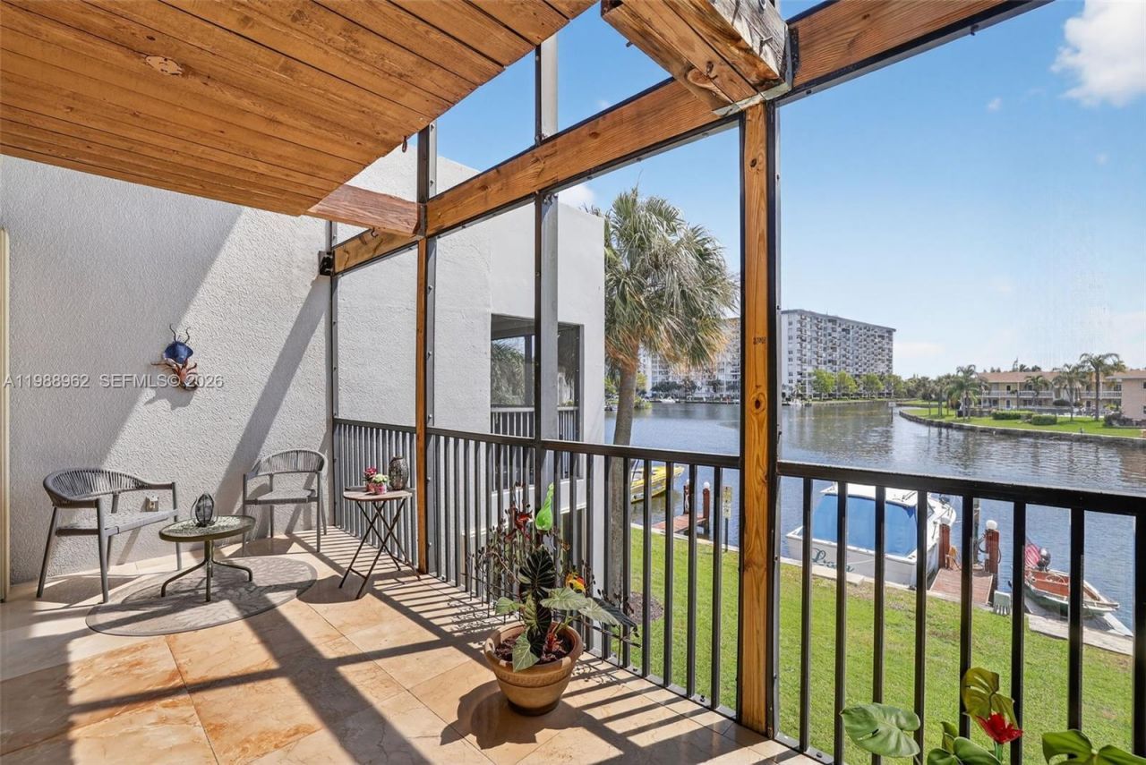 1100 SE 5th Ct, Unit 24, Pompano Beach, FL 33060 Photo