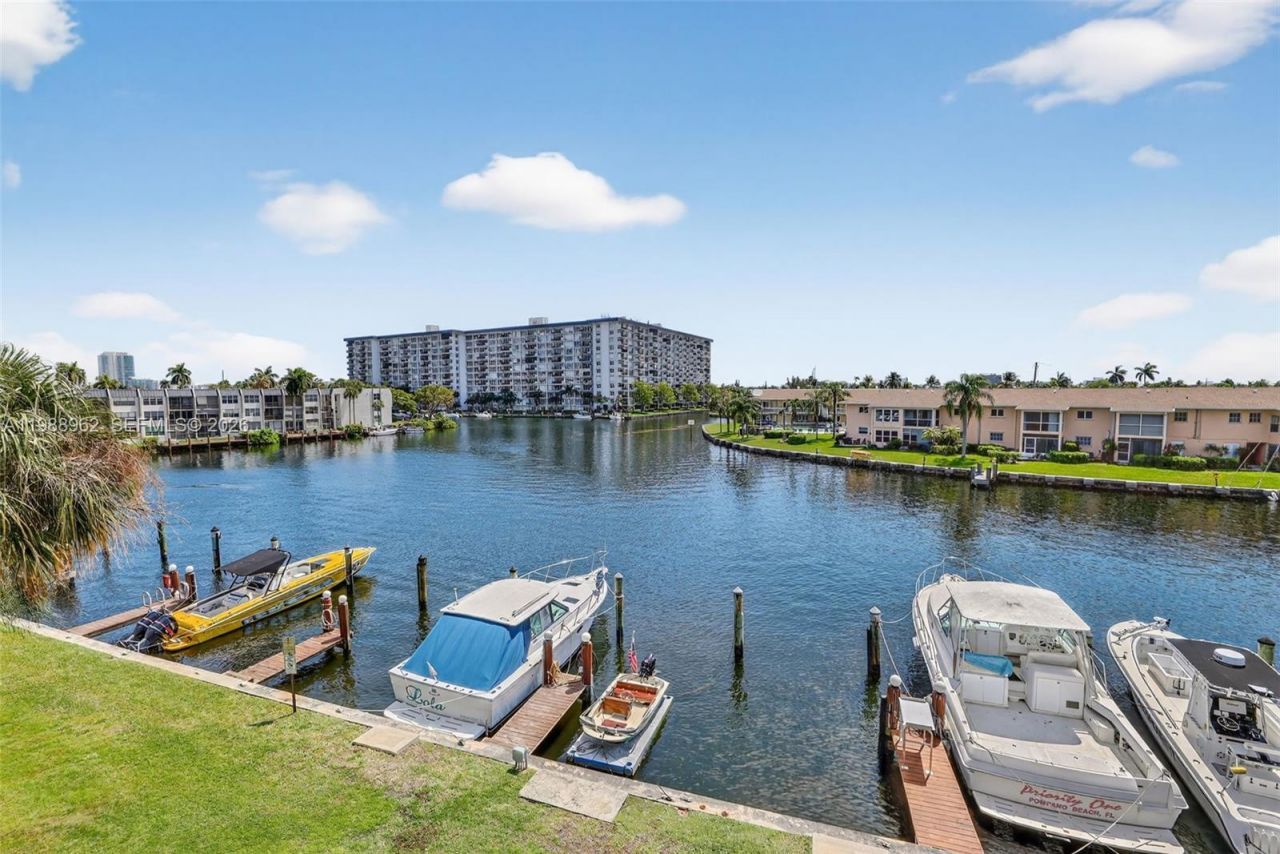 1100 SE 5th Ct, Unit 24, Pompano Beach, FL 33060 Photo