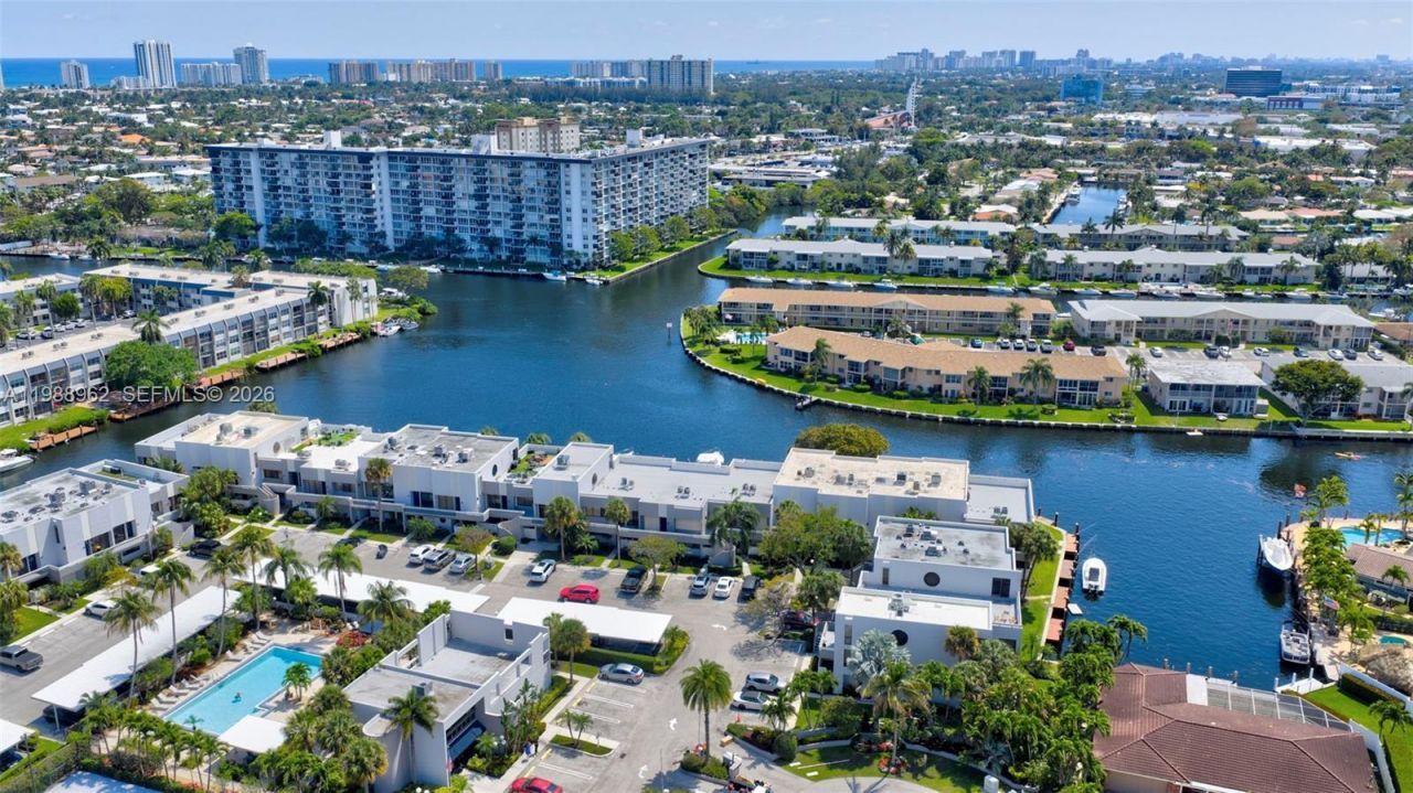 1100 SE 5th Ct, Unit 24, Pompano Beach, FL 33060 Photo