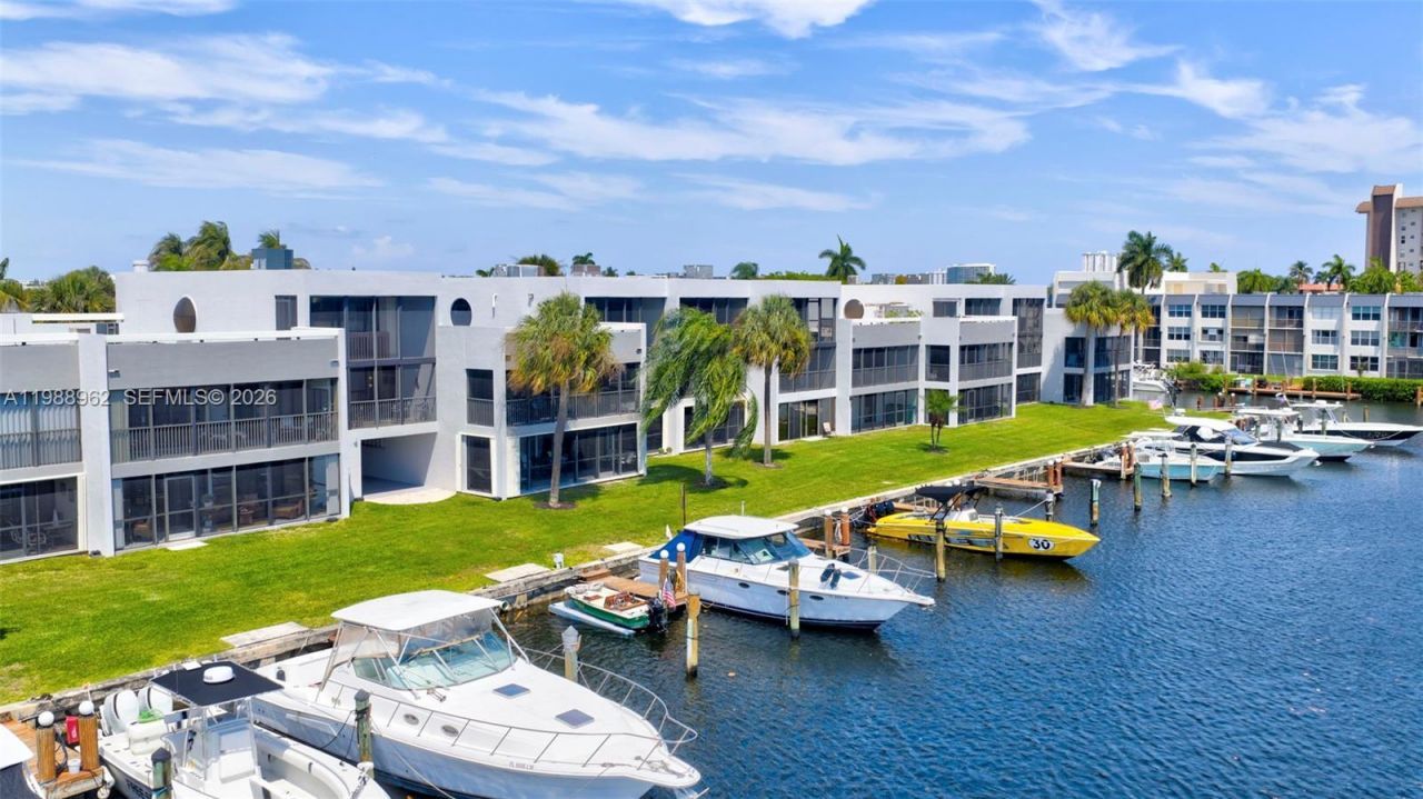 1100 SE 5th Ct, Unit 24, Pompano Beach, FL 33060 Photo