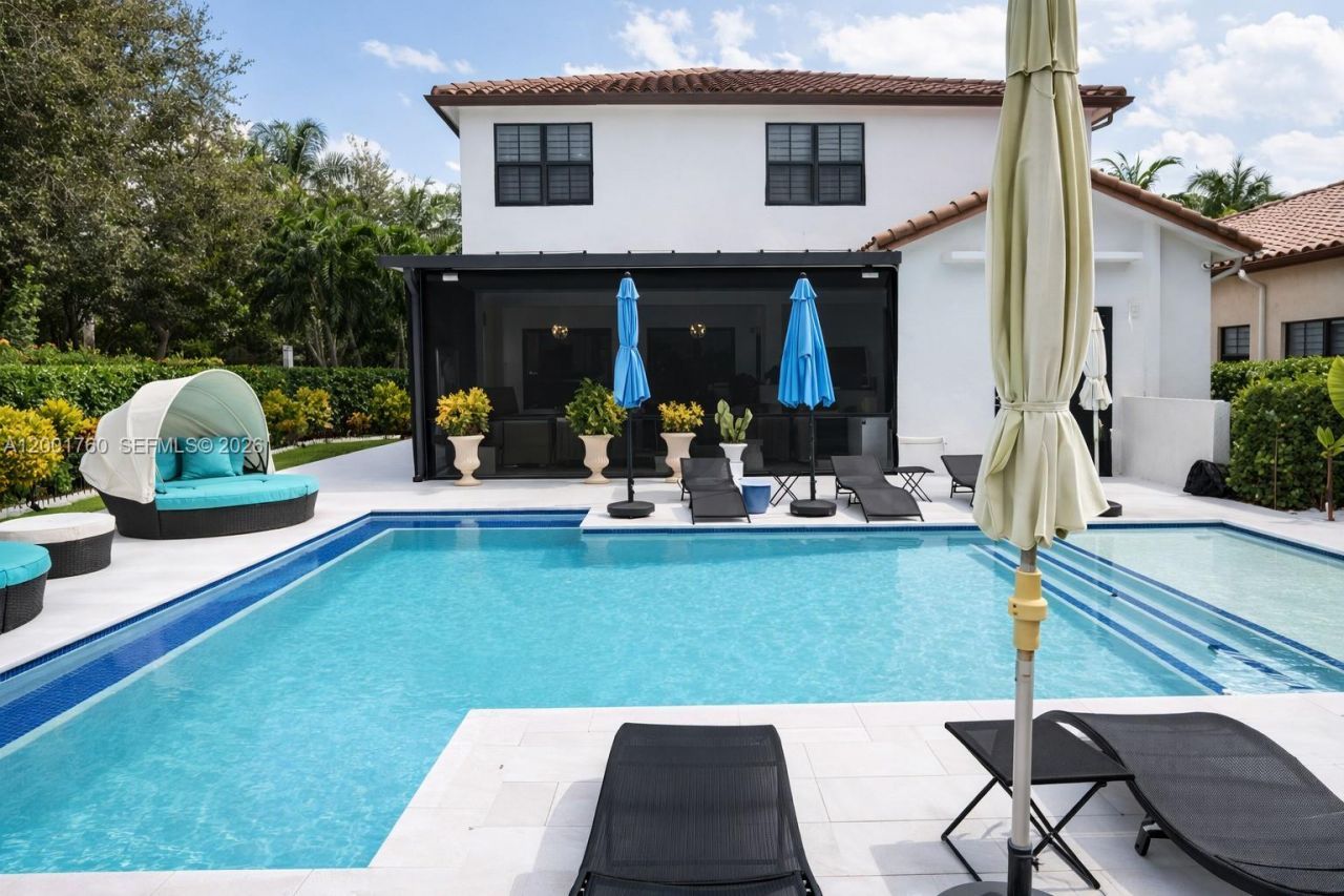 8537 NW 39th Ct, Cooper City, FL 33024 Photo