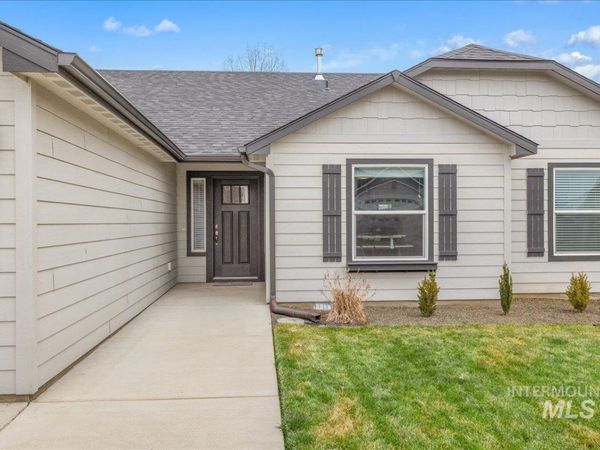 171 S Fuji Ave, Emmett, ID 83617