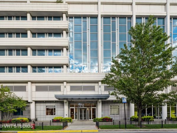 1629 S Prairie Avenue, Unit 2701, Chicago, IL 60616
