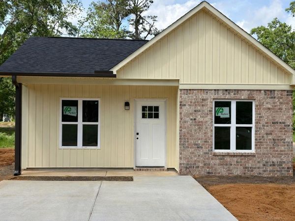 619 Williams St., New Albany, MS 38652