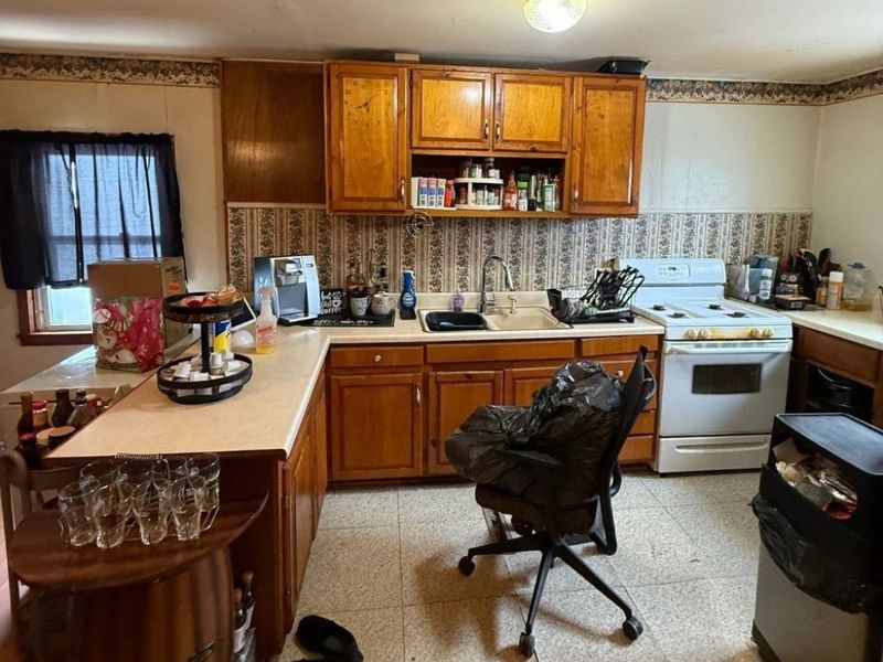 108 Rush Street, Elyria, OH 44035 Photo 5