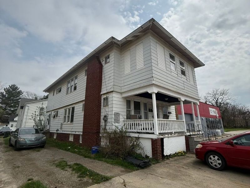 622 Middle Avenue, Elyria, OH 44035 Photo 3