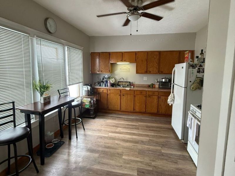 622 Middle Avenue, Elyria, OH 44035 Photo 5