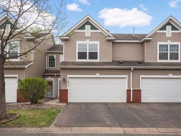 220 Heritage Lane, Circle Pines, MN 55014