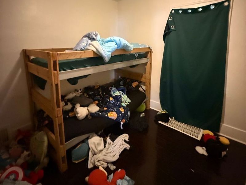 2394 Elyria Avenue, Lorain, OH 44055 Photo 6