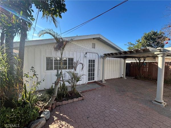 3718 E 15th, Long Beach, CA 90804