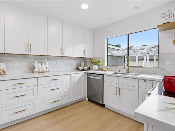 812 Ram Lane, Foster City, CA 94404