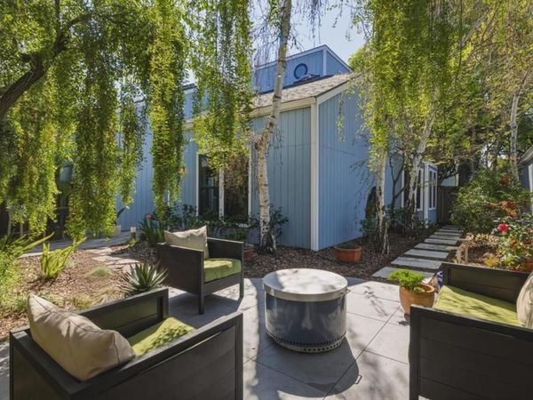 221 N Rengstorff Avenue, Unit 1, Mountain View, CA 94043