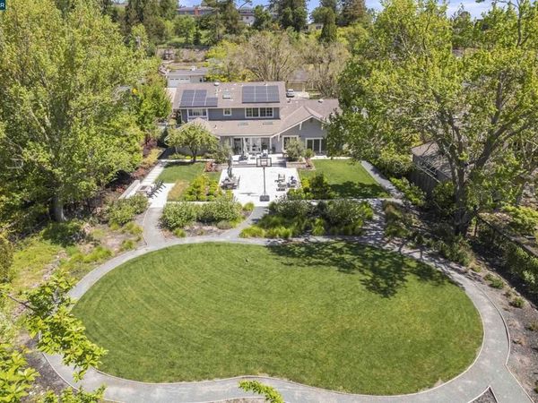 246 Overhill Rd, Orinda, CA 94563