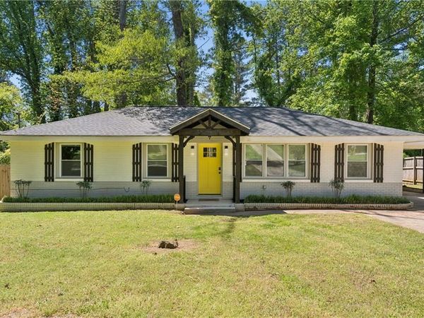 2357 Scotty Circle, Decatur, GA 30032