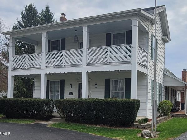 402 N Liberty Street, West Unity, OH 43570