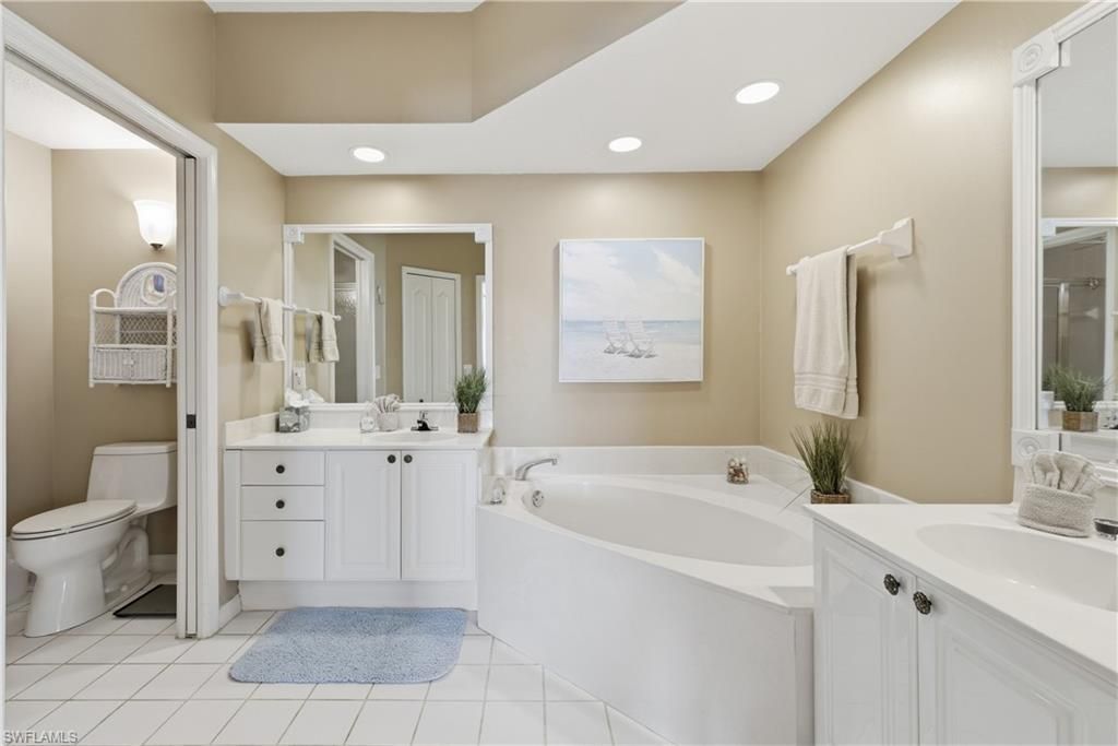 7687 Pebble Creek Cir, Unit 301, Naples, FL 34108 Photo