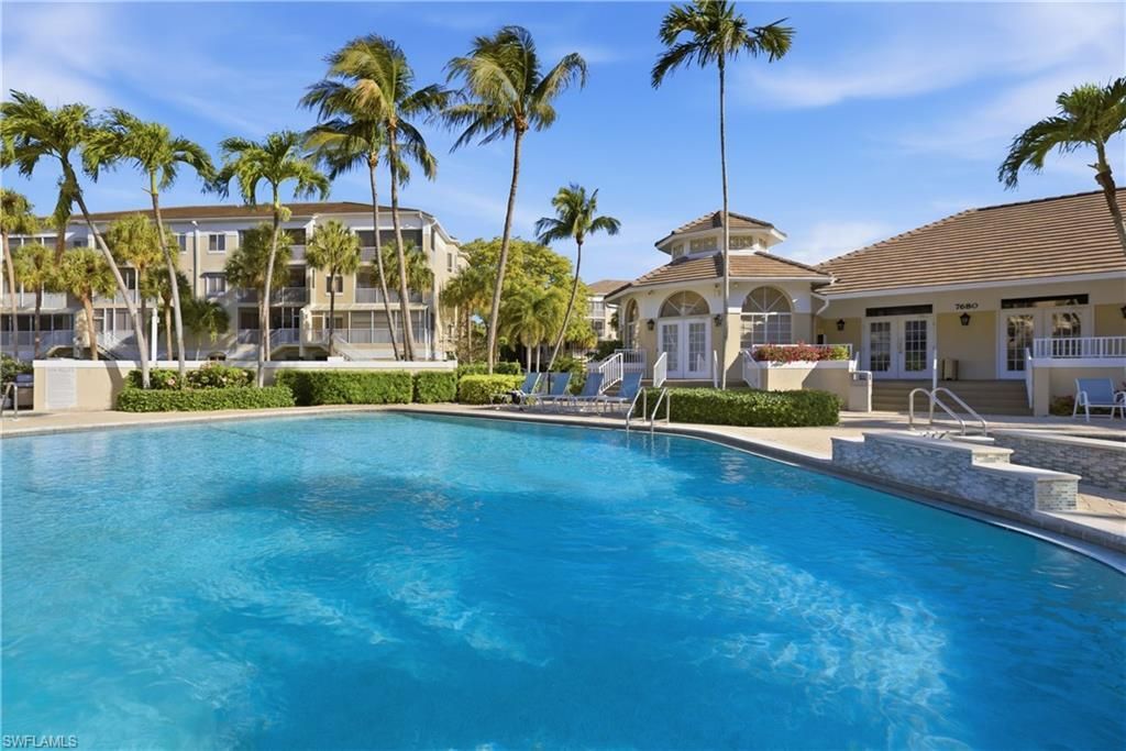 7687 Pebble Creek Cir, Unit 301, Naples, FL 34108 Photo