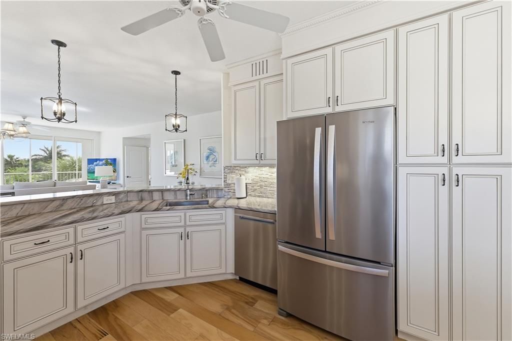 7687 Pebble Creek Cir, Unit 301, Naples, FL 34108 Photo