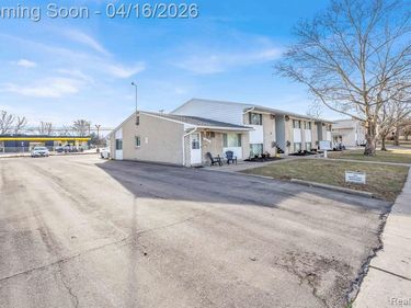 30561 Krauter, Garden City, MI 48135