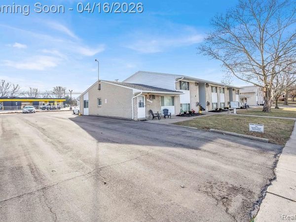 30561 Krauter, Garden City, MI 48135