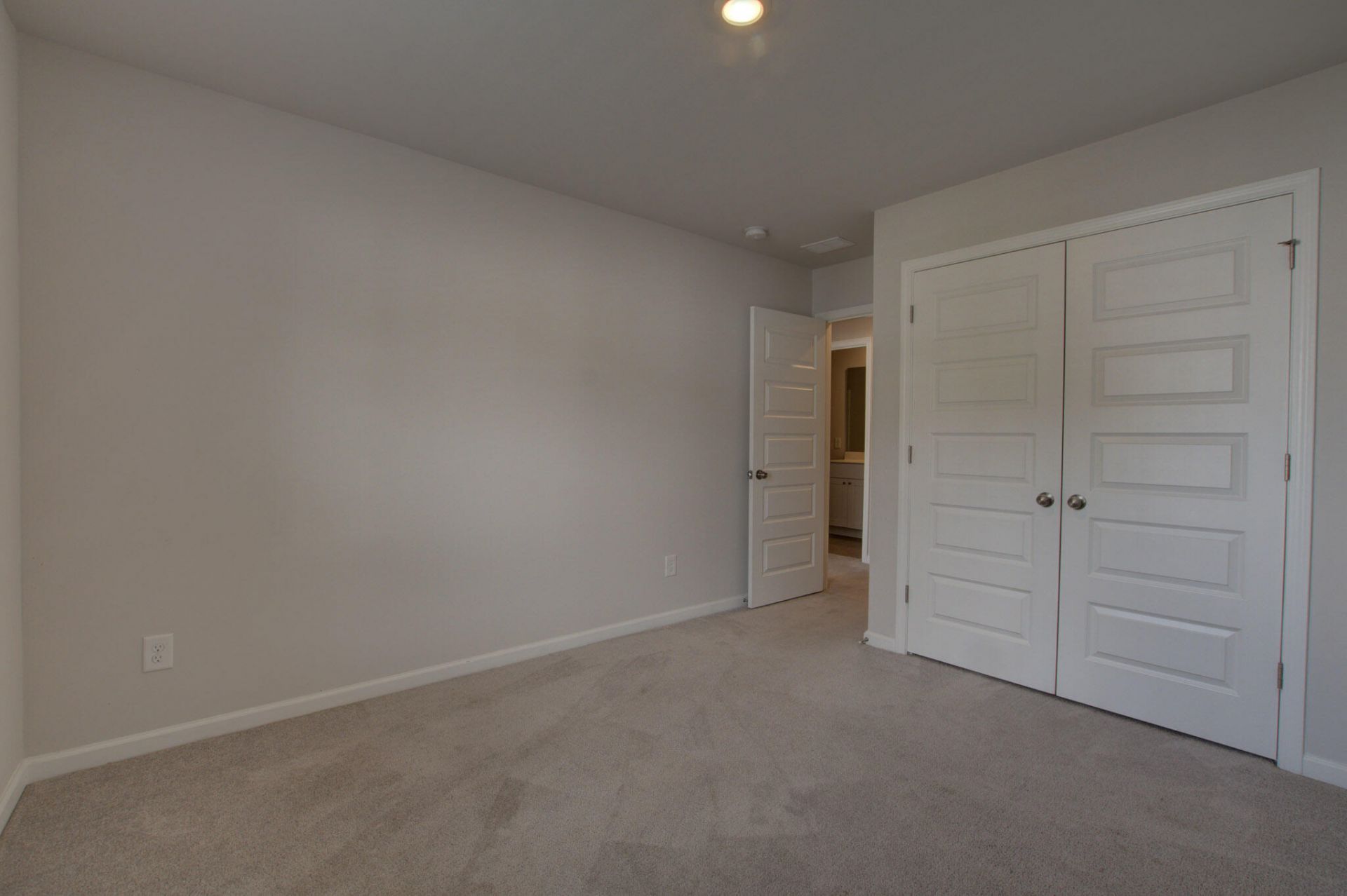 4105 Quincy Adams Lane Photo 20