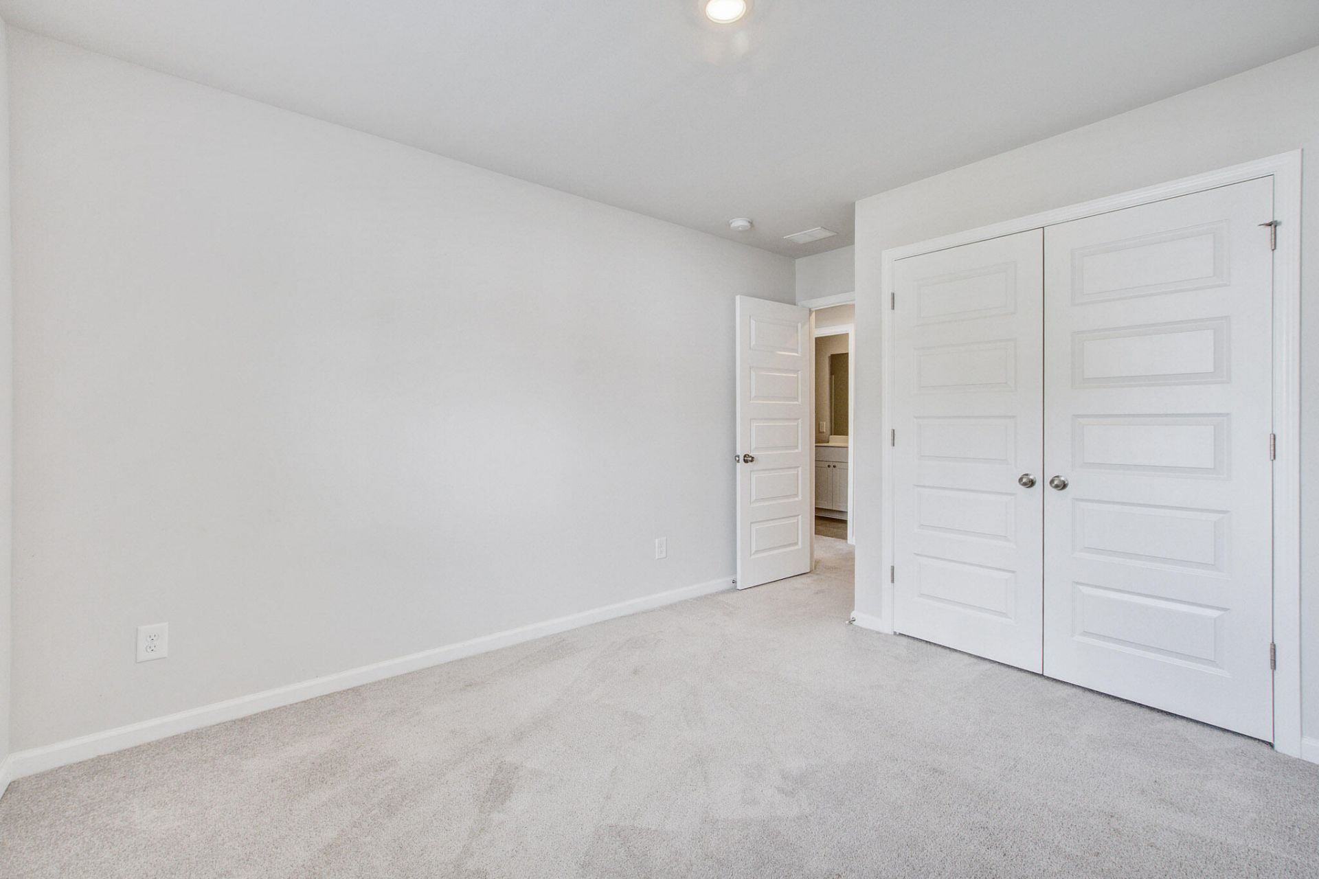 4105 Quincy Adams Lane Photo 21