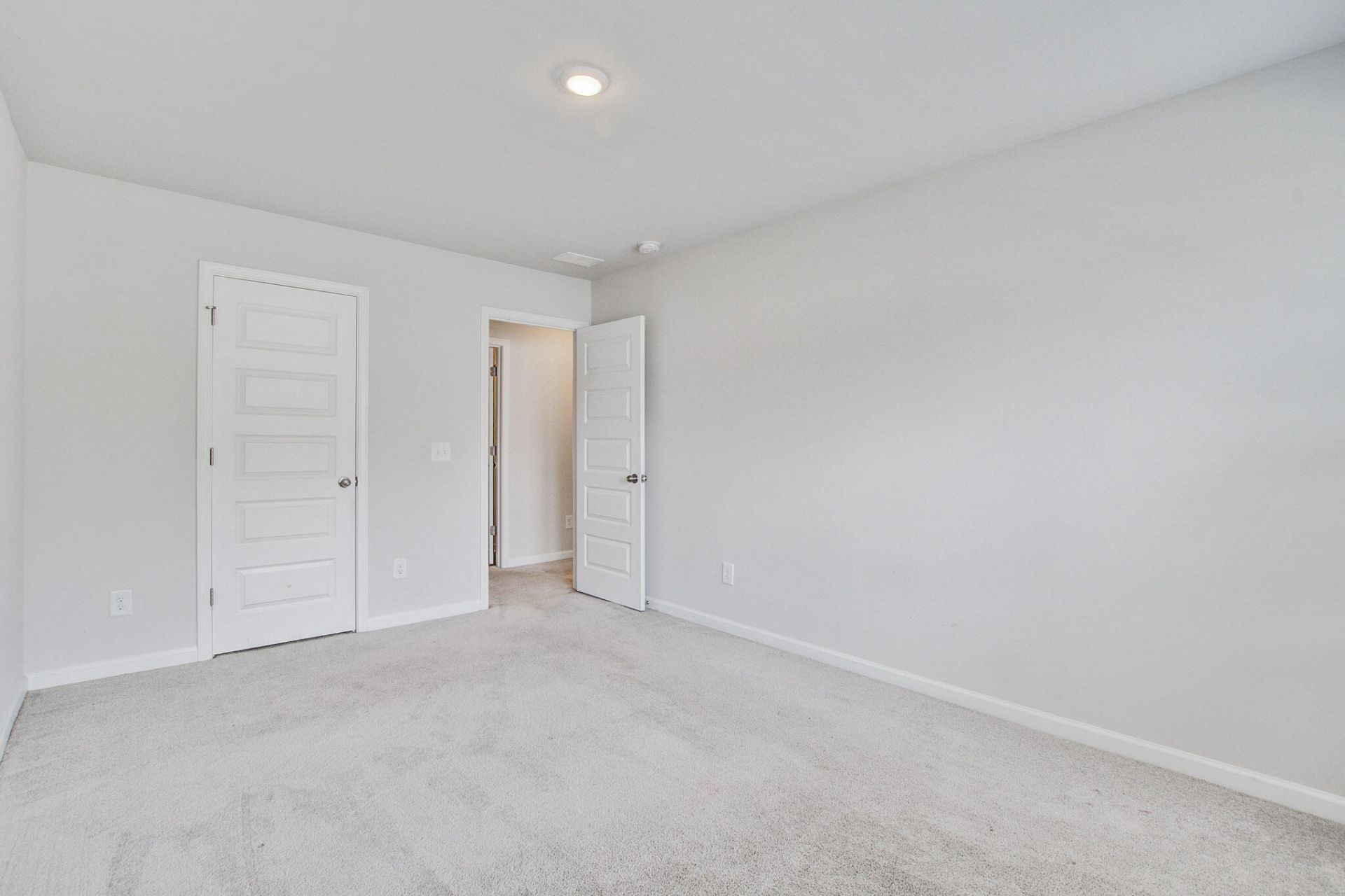4105 Quincy Adams Lane Photo 24
