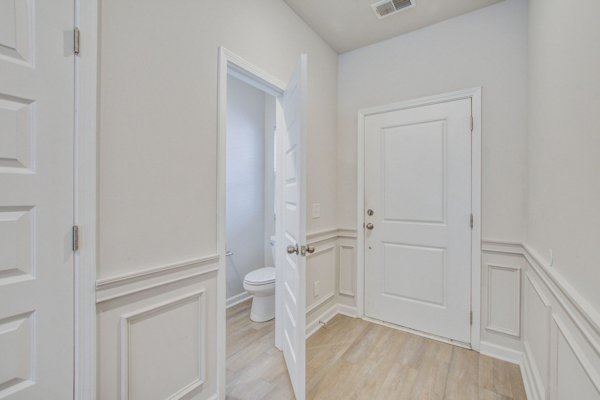 4105 Quincy Adams Lane Photo 9