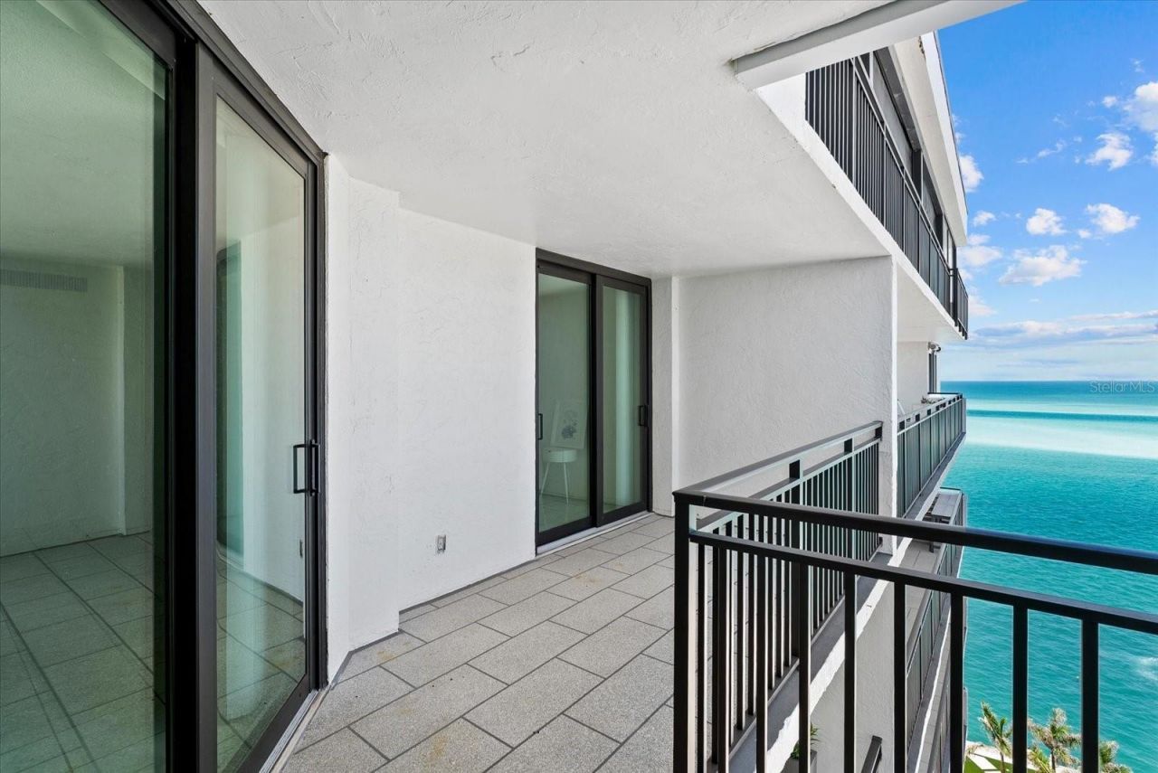 4822 Ocean Boulevard, Unit 11E, Sarasota, FL 34242 Photo