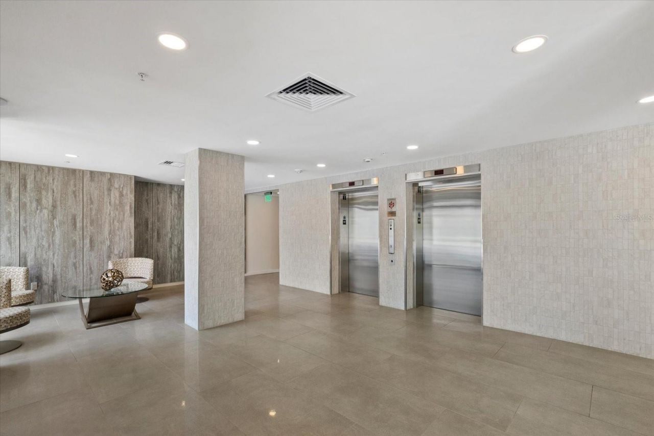 4822 Ocean Boulevard, Unit 11E, Sarasota, FL 34242 Photo