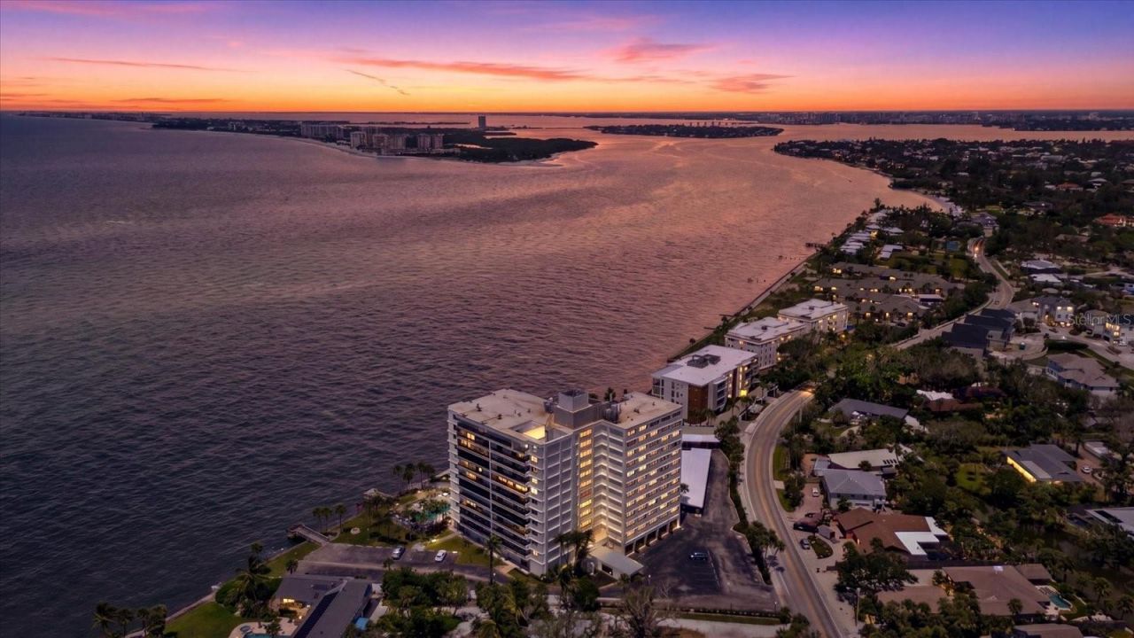4822 Ocean Boulevard, Unit 11E, Sarasota, FL 34242 Photo