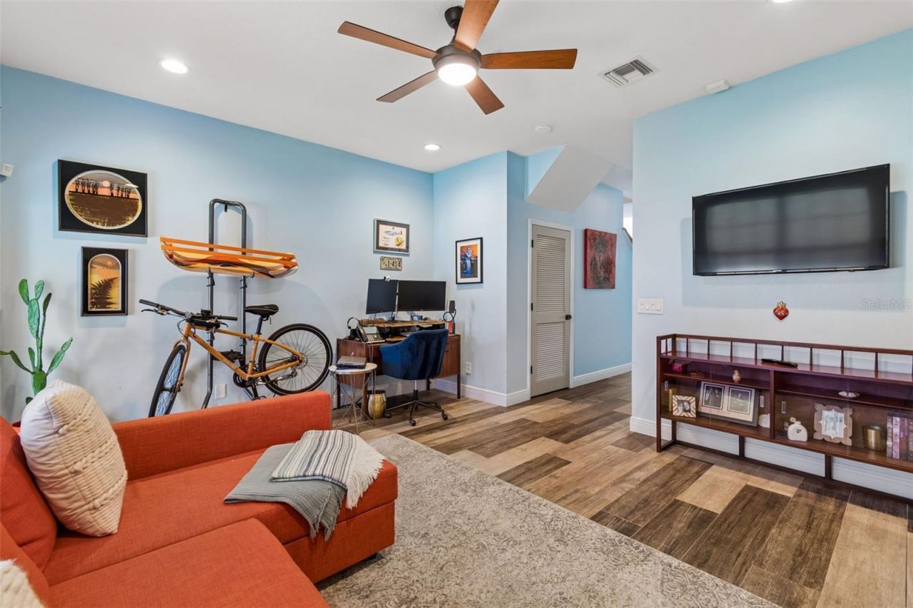 3019 Bayshore Pointe Drive, Tampa, FL 33611 Photo