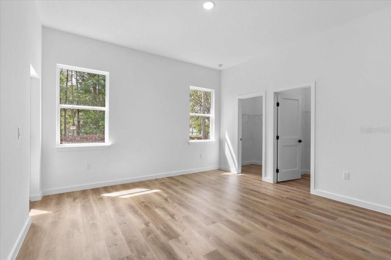 8681 N Circular Way , Citrus Springs, FL 34434 Photo