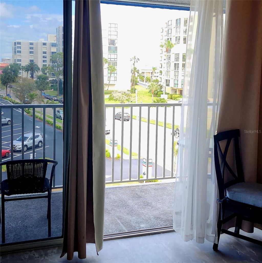 800 Bayway Boulevard, Unit 28, Clearwater Beach, FL 33767 Photo