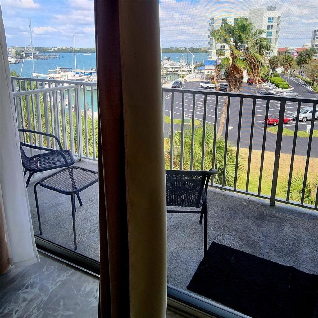 800 Bayway Boulevard, Unit 28, Clearwater Beach, FL 33767 Photo