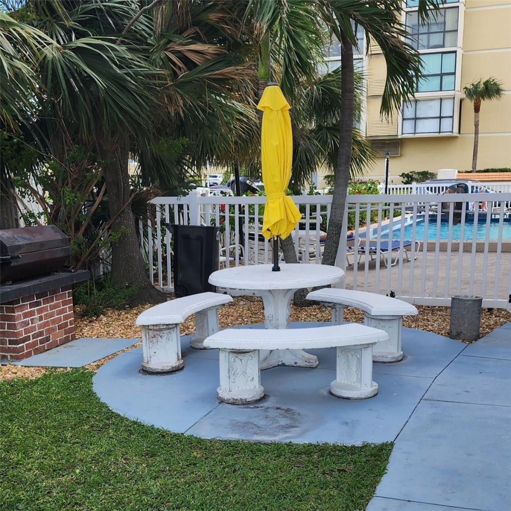 800 Bayway Boulevard, Unit 28, Clearwater Beach, FL 33767 Photo