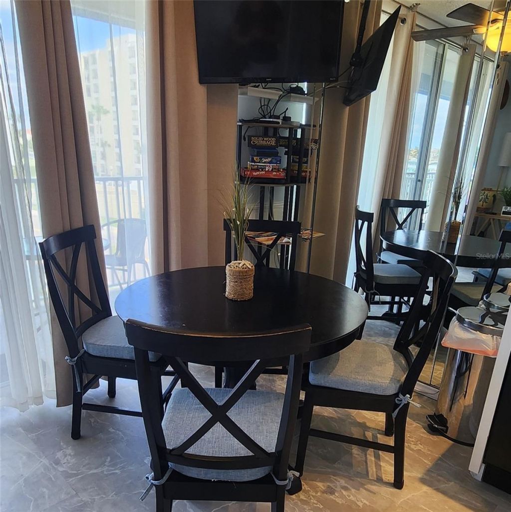 800 Bayway Boulevard, Unit 28, Clearwater Beach, FL 33767 Photo