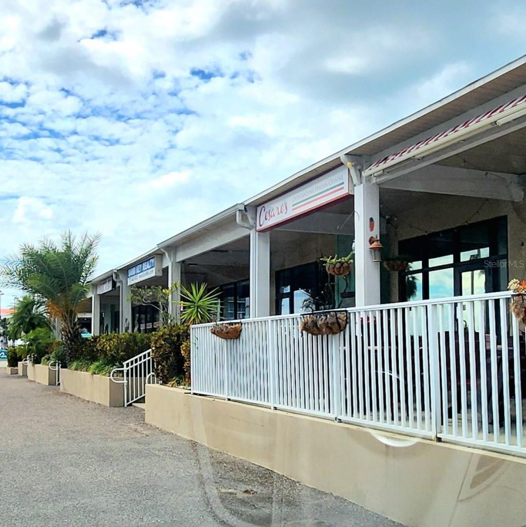 800 Bayway Boulevard, Unit 28, Clearwater Beach, FL 33767 Photo