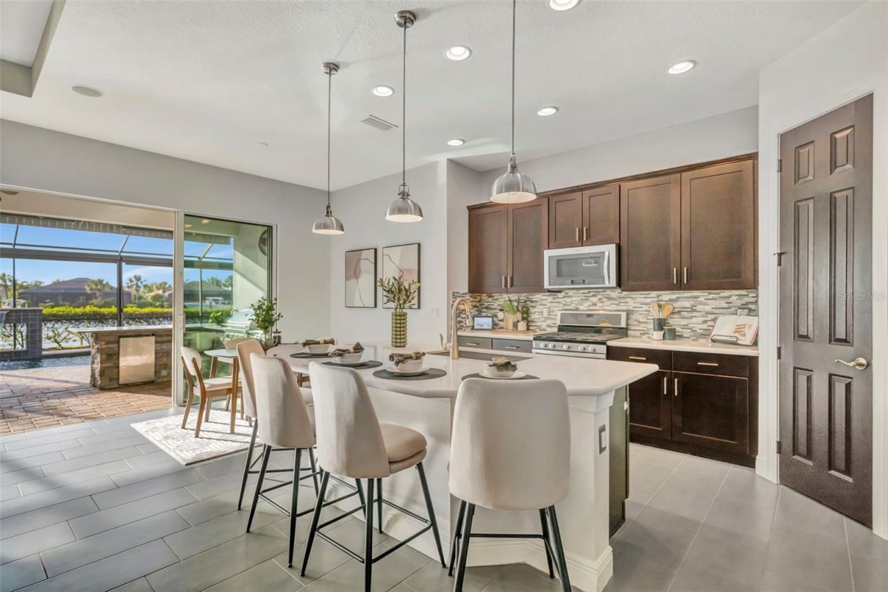 5607 Tidewater Preserve Boulevard, Bradenton, FL 34208 Photo