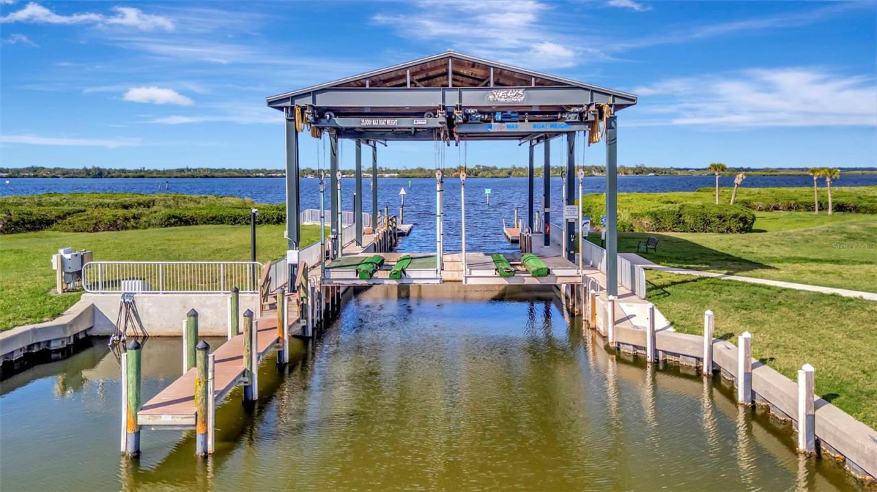 5607 Tidewater Preserve Boulevard, Bradenton, FL 34208 Photo