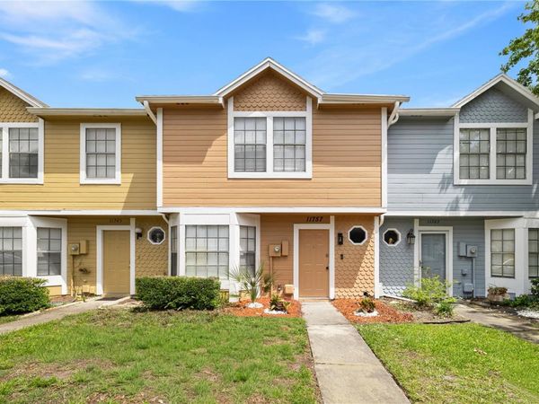 11757 WINDBOURNE CIRCLE , ORLANDO, FL 32837